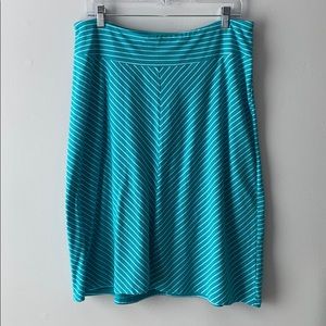 Columbia PFG Omni-Wick Striped Skirt L